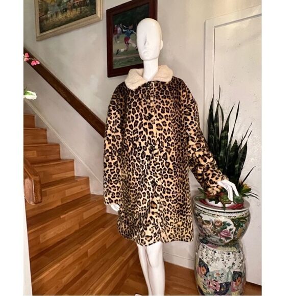 Anthropologie Jakett Leopard Jacket - Picture 3 of 7